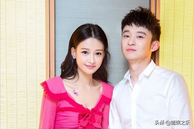 芈月传孙怡饰演的芈瑶，当众搂抱男经纪人关系亲密