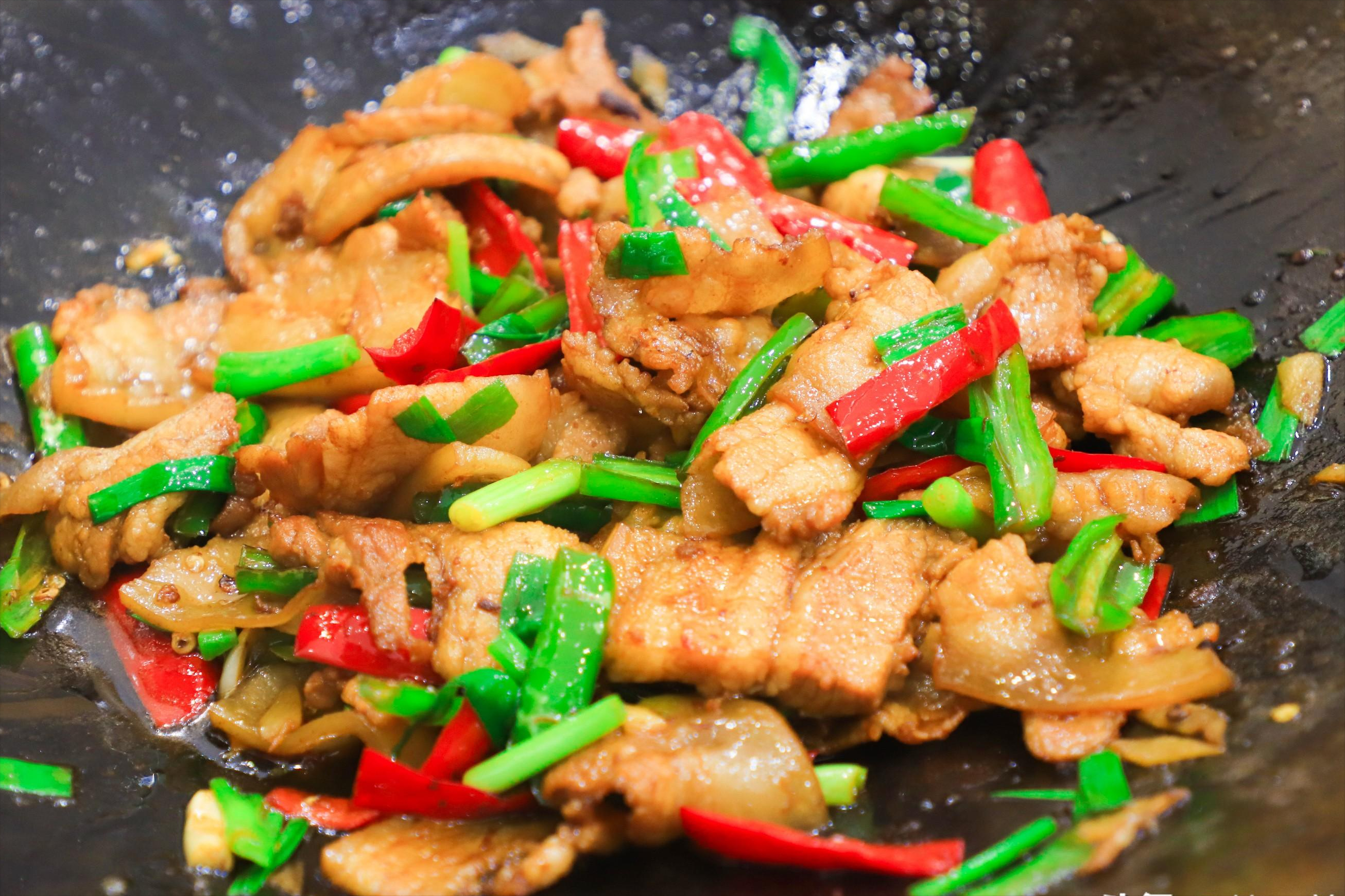 三,农家杭椒炒肉