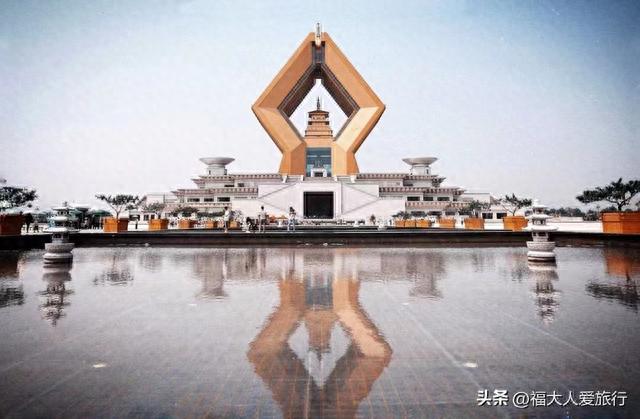 一座陕西寺庙，历史传承1900年，藏宝2000多件，改造投入50亿元