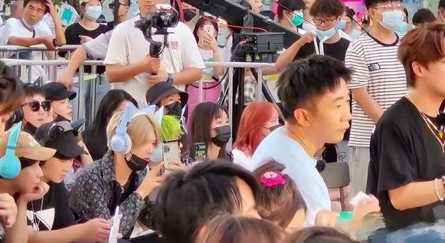 eso组合，exo组合解散了吗（要求剪掉eso全部镜头）