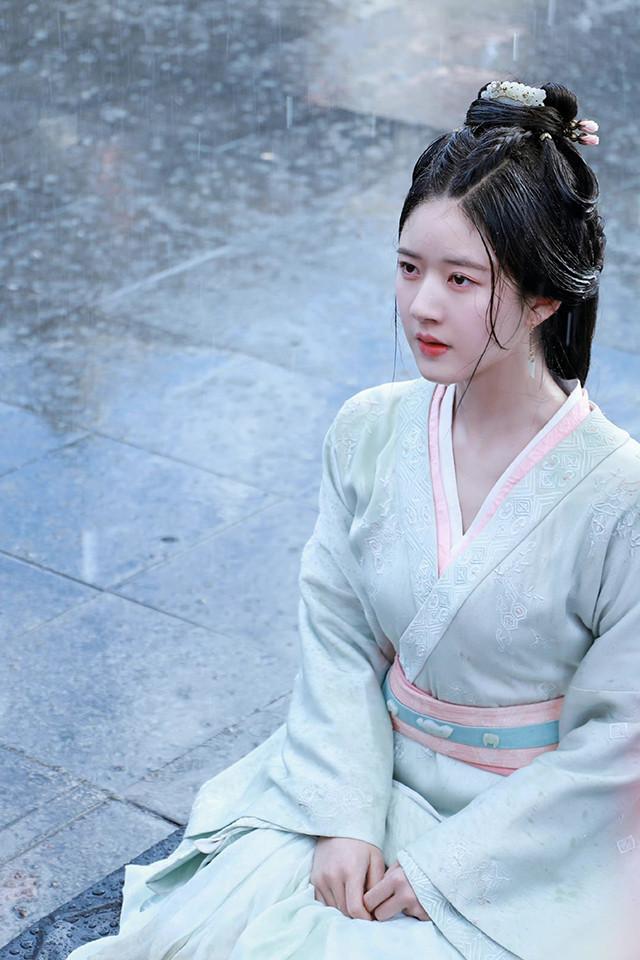 2022陆剧「古装女神网路热度」top7:赵露思