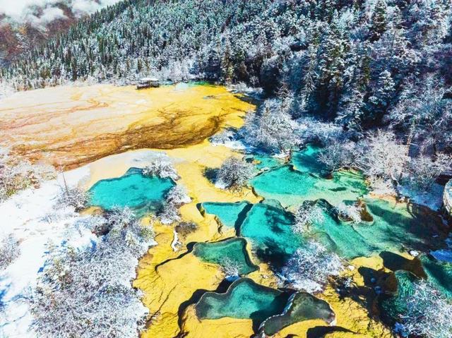 峨眉山门票多少钱一张，峨眉山门票多少钱一张要身份证吗（四川全省各大景区的门票降价啦）