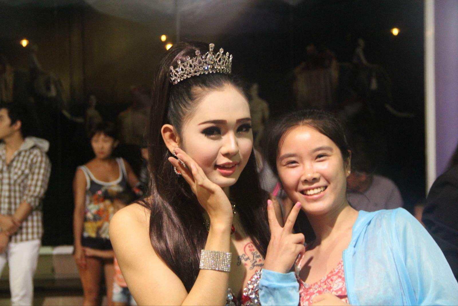 何谓人妖?人妖的由来