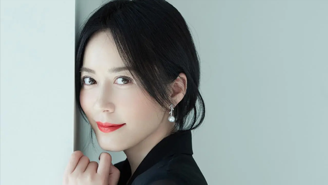 一个幸福的女人的表现，一个幸福的女人的表现是什么（往往表现在这四个方面）