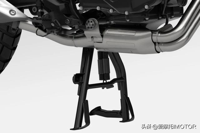 可以旅游的复古机车，Transalp正式亮相日本