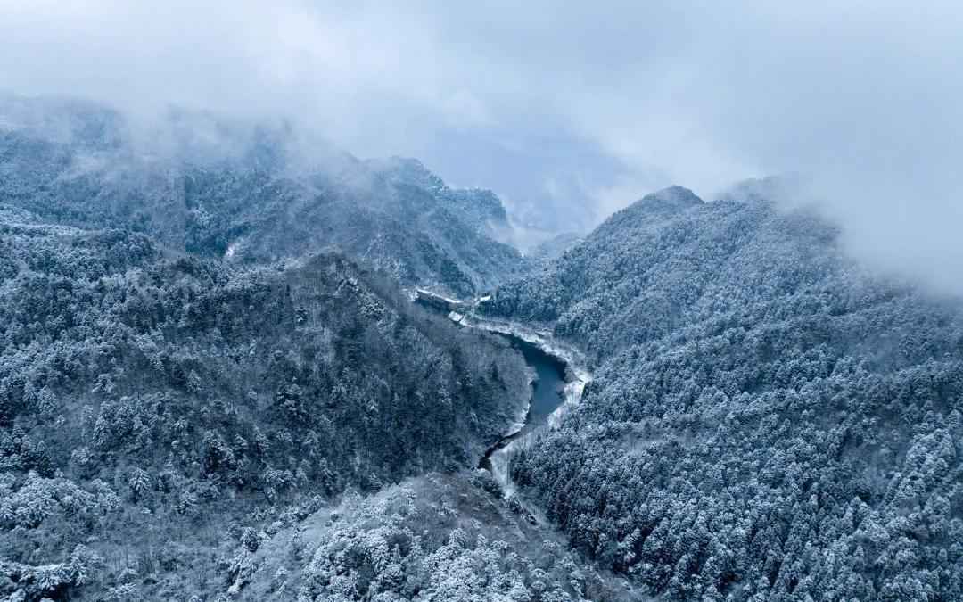 世界十大名山，世界十大名山排名榜（中国十大名山 你登过几个）