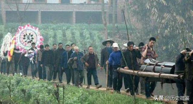 火葬是什么意思，北大教授呼吁恢复土葬