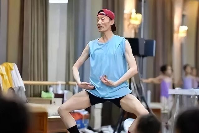 宁夏籍演员一览表，宁夏46岁“巨婴”郭冷