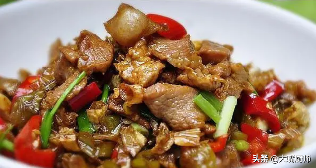 猪肉怎样炒又鲜又嫩又好吃，怎样炒猪肉才能又嫩又好吃呢（掌握3个技巧）