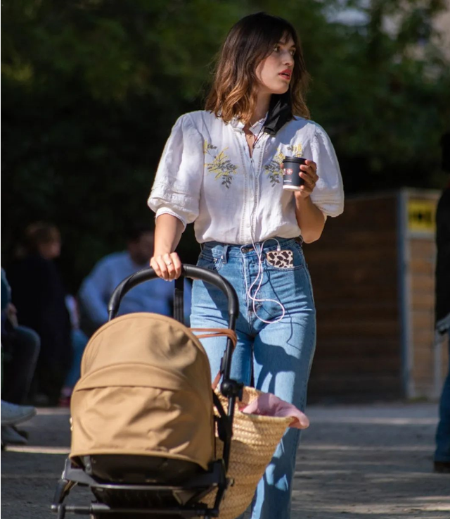 胖女人夏天穿什么衣服最好看，夏天胖人穿什么衣服好看（今夏“赫本衫”很流行）