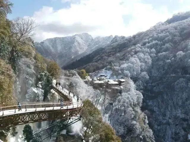 陕西省渭南市少华山景点，用美景温暖整个寒冬