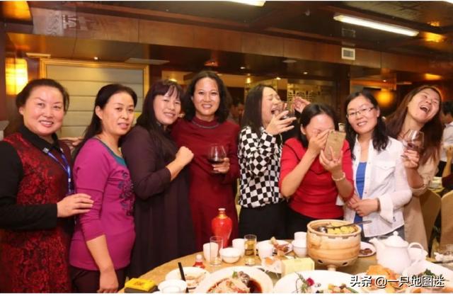 给长辈的敬酒词接地气，敬长辈的祝酒词简单接地气（牢记3句“敬酒话”）