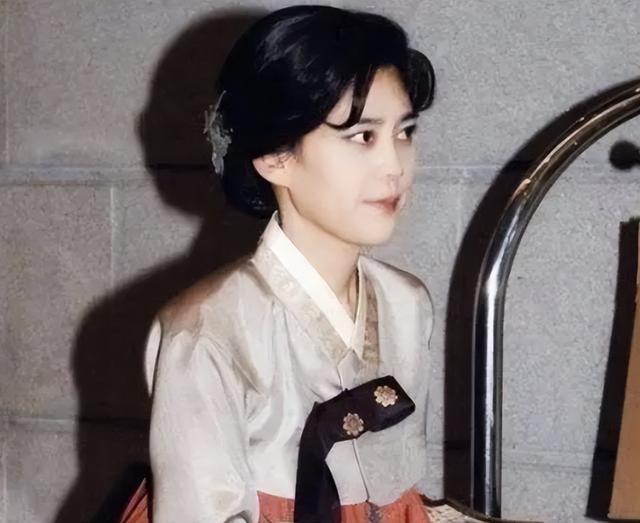 三星集团长公主，三星集团董事长家族（三星52岁长公主）