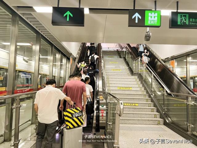 唯美有意境的女生背影图片  路还长 背影要直要美，女生背影唯美图片高清 意境（每张照片的背后是一个怎样的故事）