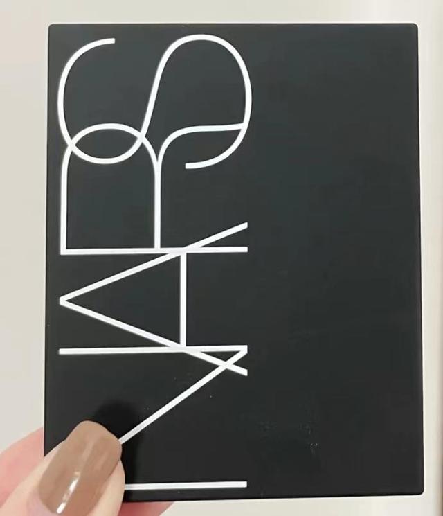 适合油皮用的定妆粉饼测评，油皮必看定妆补妆粉饼测评合集