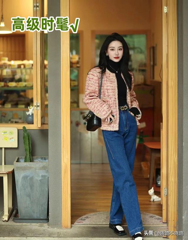 宽松直筒裤搭配什么上衣，宽松直筒裤搭配什么上衣好看（“小香风+直筒裤”）