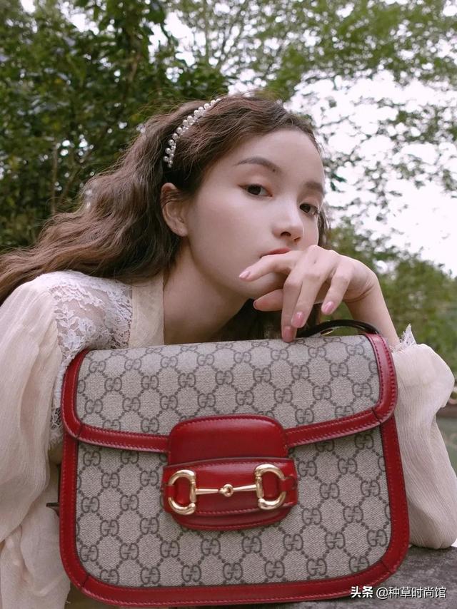 国际品牌女包，包包品牌排行榜前十名女士（今年最火的大牌包包）