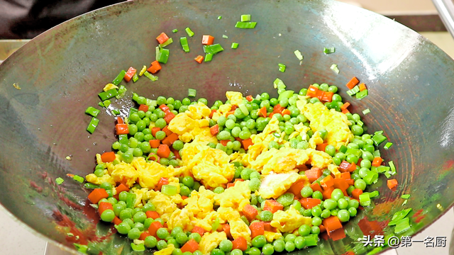 秋季吃什么菜好，秋季吃什么菜好呀（建议少吃猪肉和鱼肉）