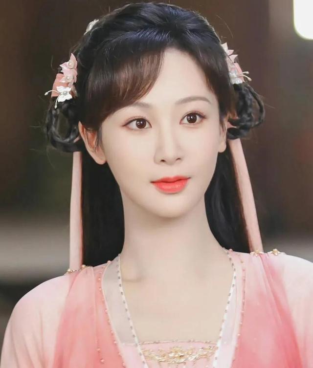 明星美女排名2020最新排名，明星美女图片微信头像（娱乐圈“人气女明星排行榜”）