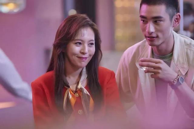 华灯初上是什么意思，华灯初上夜未央什么意思下一句是什么（两季深度分析，到底谁是凶手）