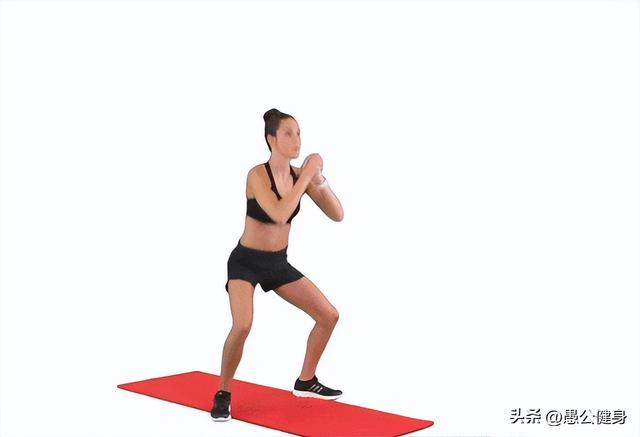 深蹲跳的标准动作，深蹲的标准动作是怎样的（开合深蹲跳消耗你的能量）