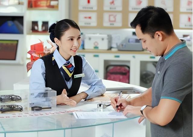 存50万三年死期多少钱，50万存哪个银行最好（银行三年“定期”年利率为4.12%）