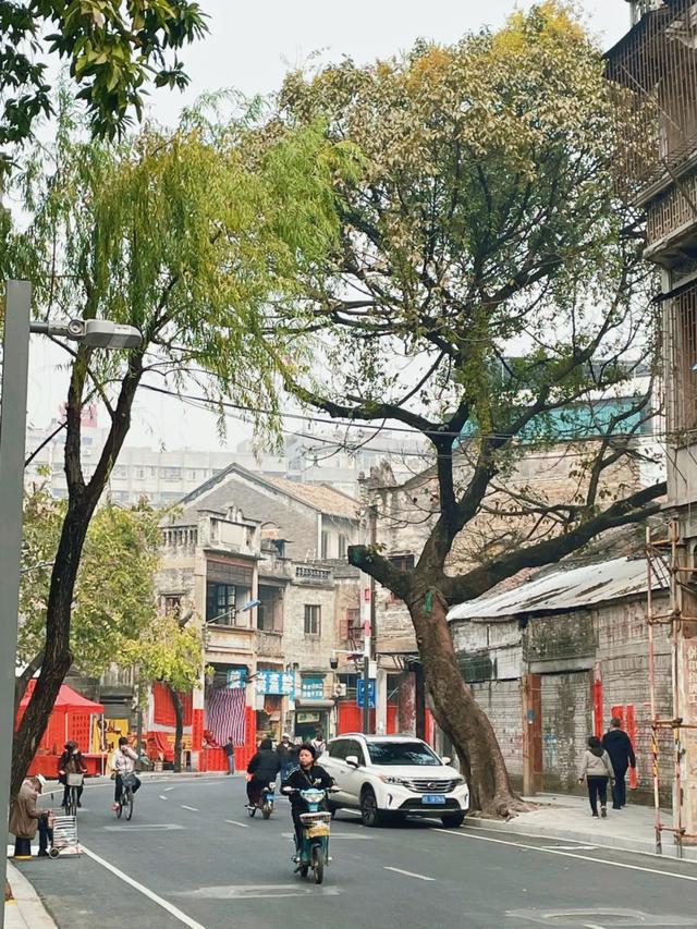 最适合穷人养老的城市，最适合穷人养老的四线城市（国内工资不高但想生活的12座城市）