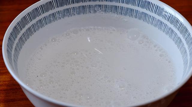 马蹄粉的功效与作用，马蹄粉有什么作用呢（建议中老年人：少吃米面主食）