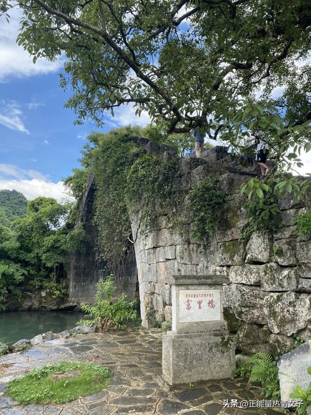 自驾游桂林旅游攻略3天，桂林旅游自驾游攻略三天（躺在阳朔山水画卷里的三天自驾游）