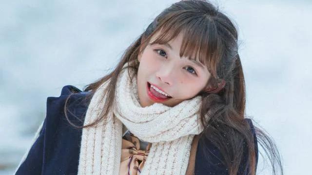 怎么使自己显得高冷，怎么让自己变得高冷（高冷女孩的特征有哪些）