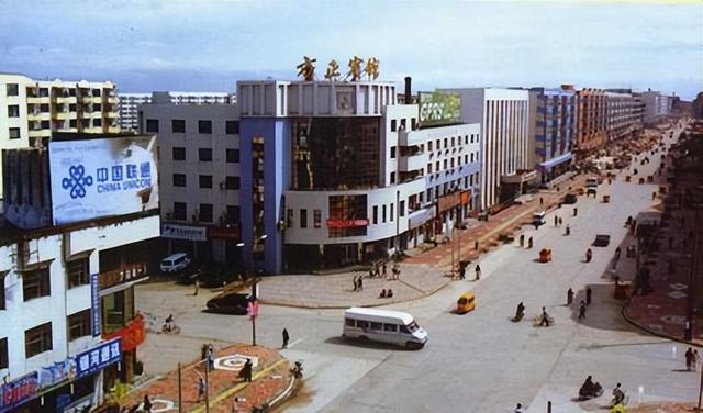 方正县砸碑事件，方正县砸碑的五个壮士现在如何（11年方正县花70万为日军战犯立碑）