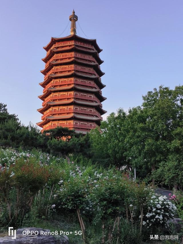 oppo研发的马里亚纳芯片拍照效果，X加持画质更出色