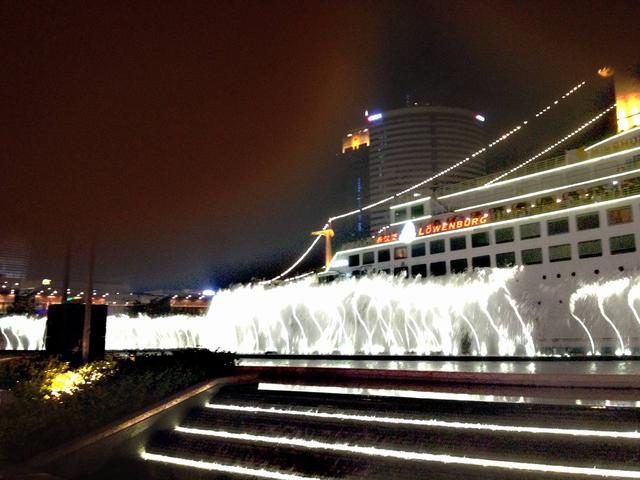 深圳海上世界好玩吗，深圳海上世界值得去吗（见证深圳40年的历史发展）