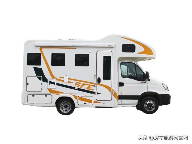 双c是什么牌子，和香奈儿双c标志很像的牌子（赛沸尔房车依维柯C型双拓展）
