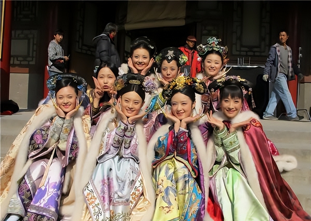 唐艺昕甄嬛传演的谁，唐艺昕在甄嬛传里演什么角色呢（“蛇蝎女孩”异军突起）