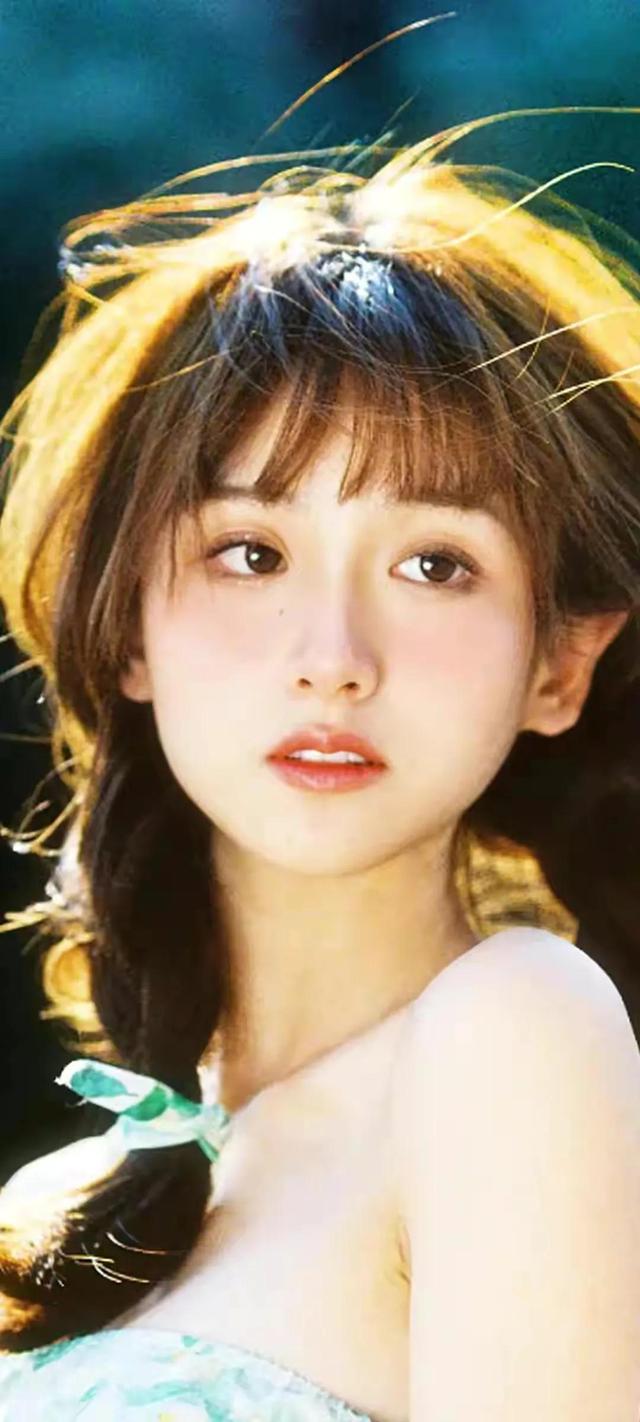 孤独伤感系的文字图片 要明白 孤独才是生活的常态，孤独的图片女生 伤感（品味孤独，孤独也是一种美）