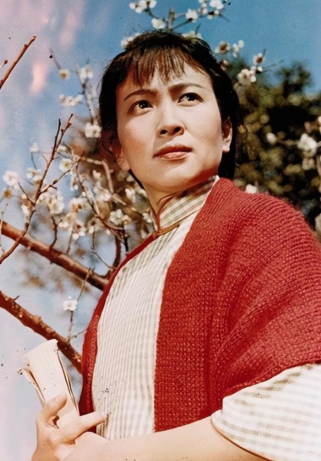 73年来，我心中最好的10部爱情电影，《庐山恋》第9，《人生》第4