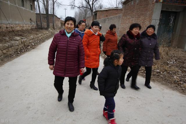 年初一有哪些习俗，年初一 风俗（老祖宗留下的7条老规矩）