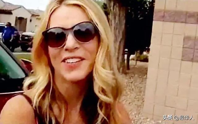 诡异笑容图片吓人，十大诡异笑容（为何会在法庭上露出诡异笑容）