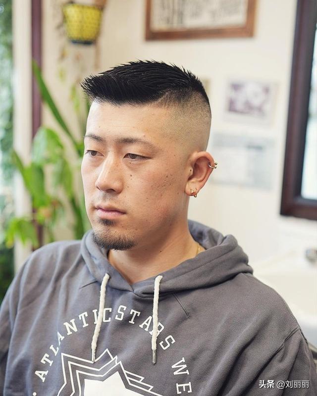 男士最新发型图片，男士发型最新款简单好看（男士发型别乱剪）