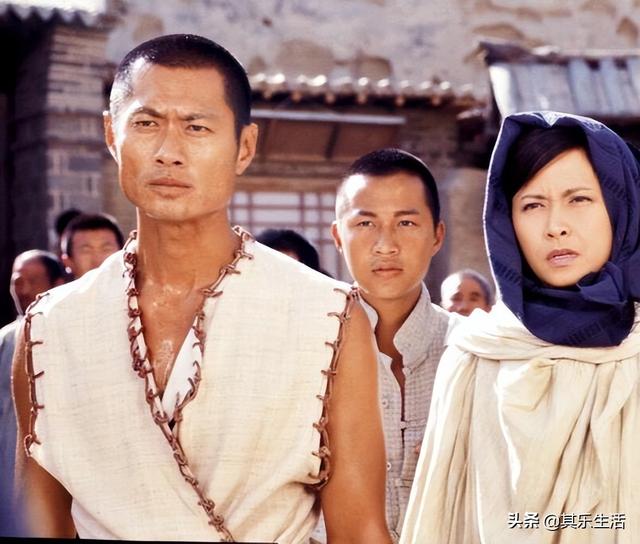 香港tvb男配角全名单，历届TVB万千星辉颁奖典礼—最佳男配角