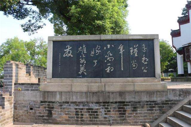 赤壁之战小乔去哪里了，赤壁之战后小乔去哪了（小乔的结局如何）