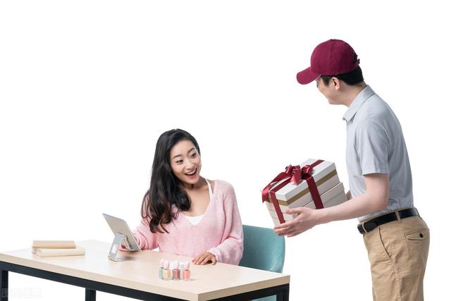 公司员工过生日送什么礼物，给公司员工过生日送什么礼物呢（员工福利的选择可以有哪些）