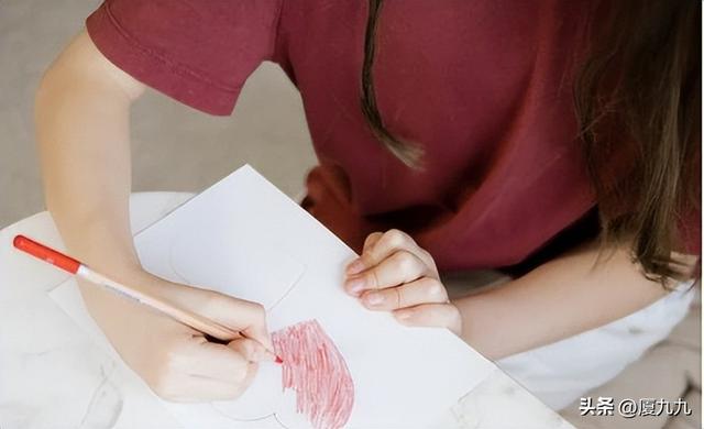 女生迷茫不知道做什么工作，女生不知道找什么工作怎么办（2个颠覆认知的新思路）