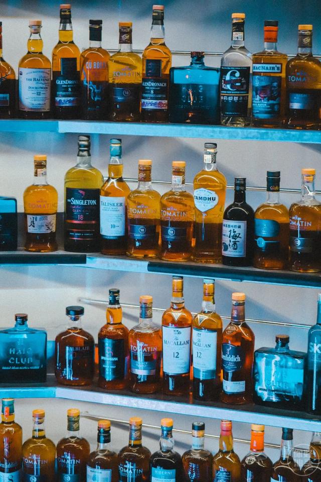 汕头哪里有酒吧，汕头哪里有酒吧在招打蝶员（风靡上海的［公路商店］汕头也有啦）