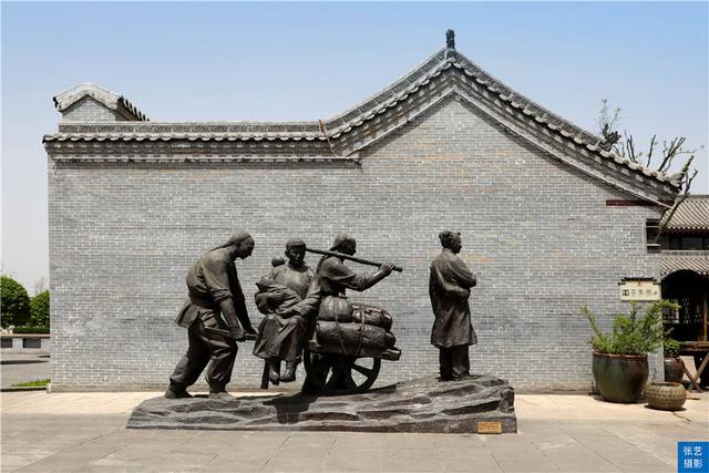 乔家大院在哪里，山西乔家大院（山西乔家大院5A景区降4A）