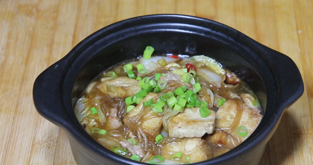 白菜炖粉条的家常做法，排骨白菜炖粉条的家常做法（诀窍原来都这里）