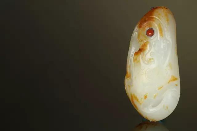 什么玉养人，玉为什么会养人（现代科学技术已证明）