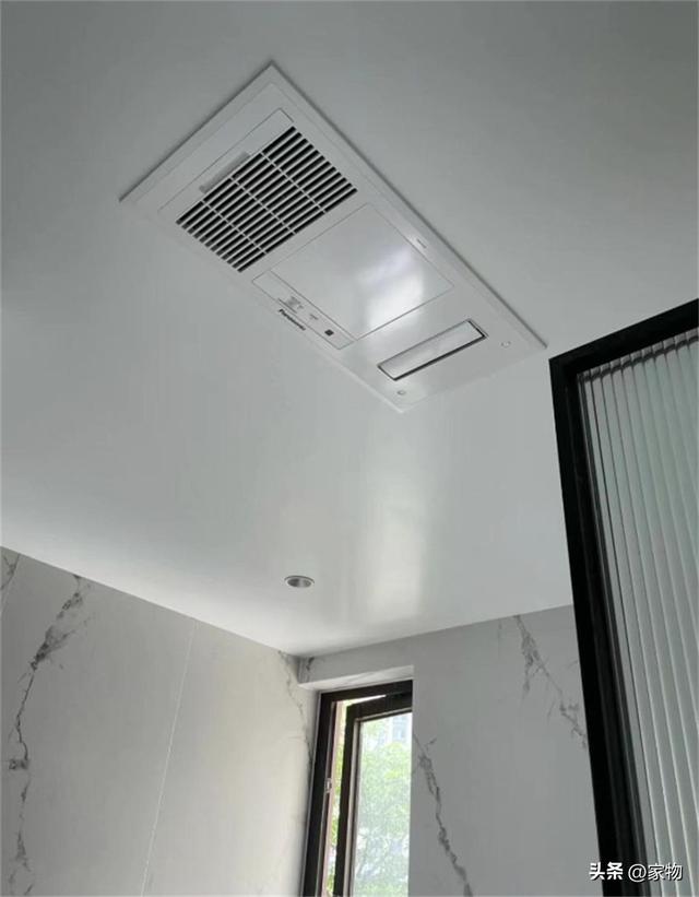 浴室取暖器哪种好，家用浴室取暖器哪种最实用（买风暖浴霸要坚持“5选5不选”）