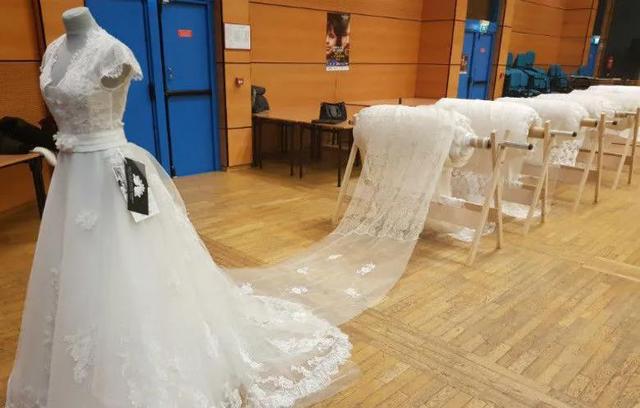 世界上最长的婚纱，世界上最长的婚纱快乐大本营（婚纱颜色禁忌）